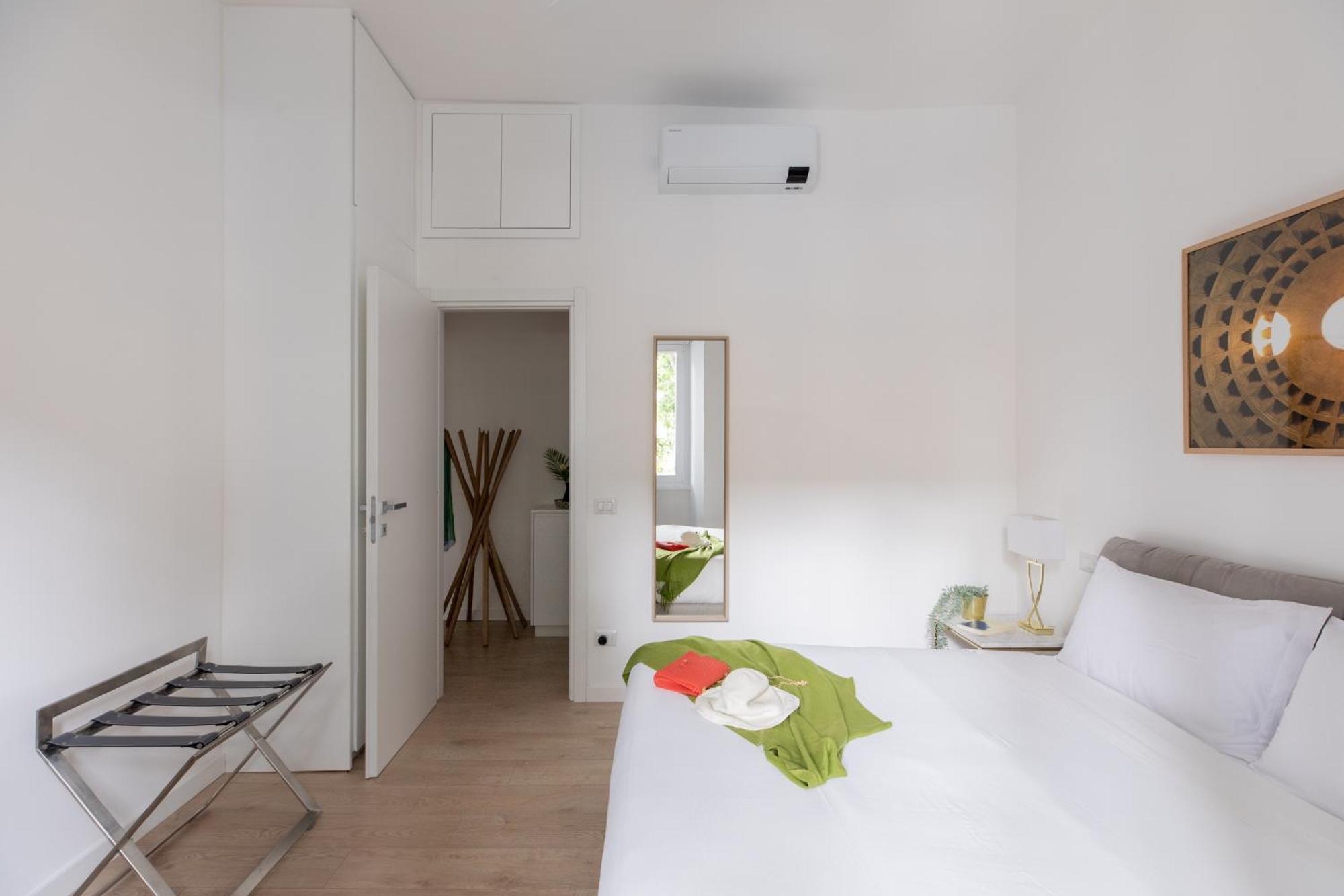 Iflat Vatican 2 Bedroom Design Apartment Рим Экстерьер фото