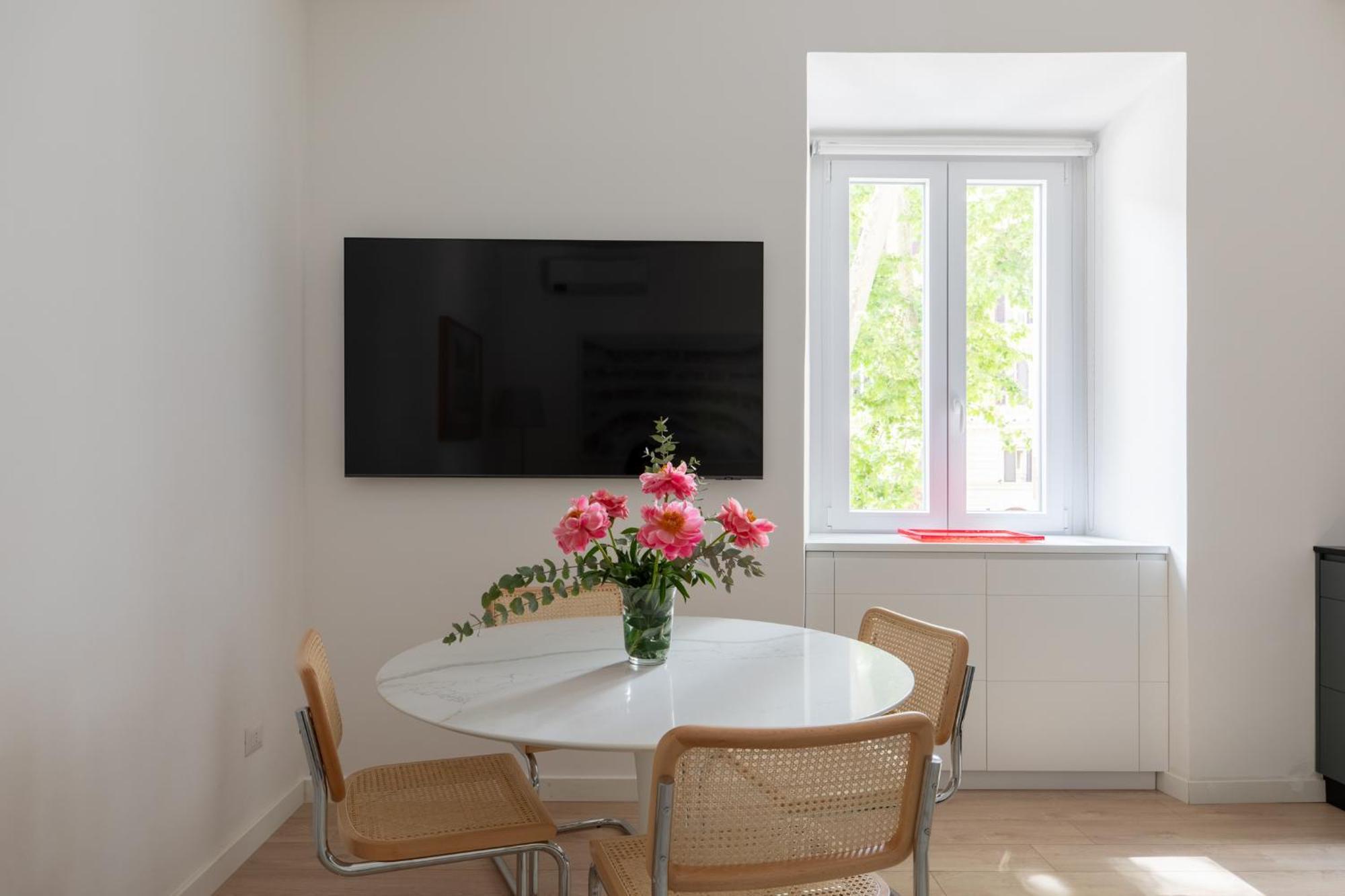 Iflat Vatican 2 Bedroom Design Apartment Рим Экстерьер фото